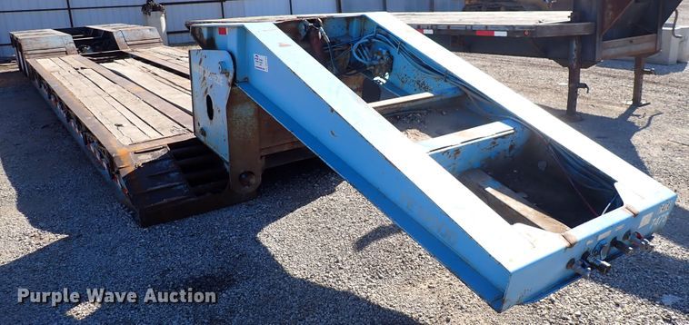 image for item DN2169 2005 Trail-Eze TE100DG24  lowboy equipment trailer