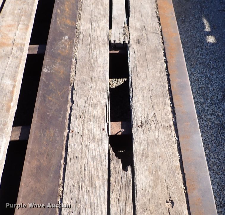 image for item DN2169 2005 Trail-Eze TE100DG24  lowboy equipment trailer