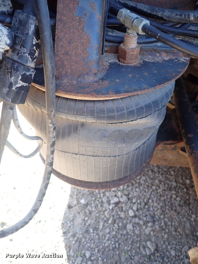 image for item DN2169 2005 Trail-Eze TE100DG24  lowboy equipment trailer