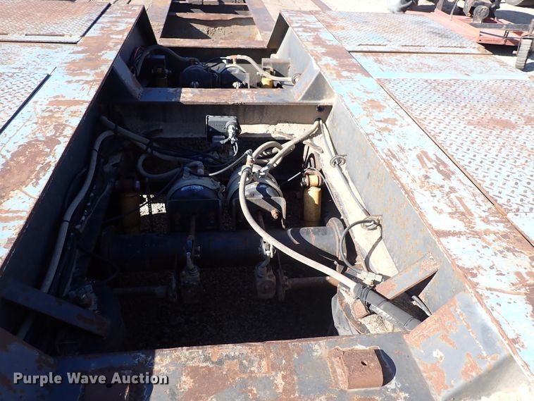 image for item DN2169 2005 Trail-Eze TE100DG24  lowboy equipment trailer