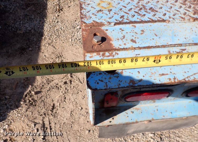 image for item DN2169 2005 Trail-Eze TE100DG24  lowboy equipment trailer