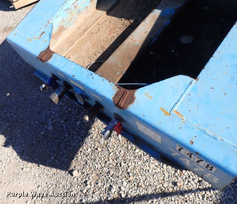 image for item DN2169 2005 Trail-Eze TE100DG24  lowboy equipment trailer