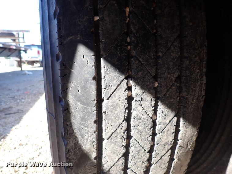 image for item DN2169 2005 Trail-Eze TE100DG24  lowboy equipment trailer