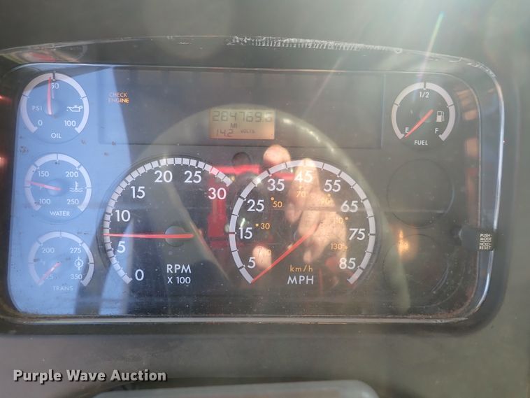 image for item DN2172 2006 Freightliner M106  rollback truck