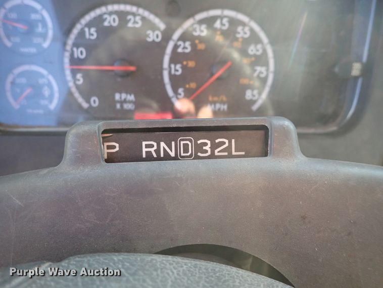 image for item DN2172 2006 Freightliner M106  rollback truck