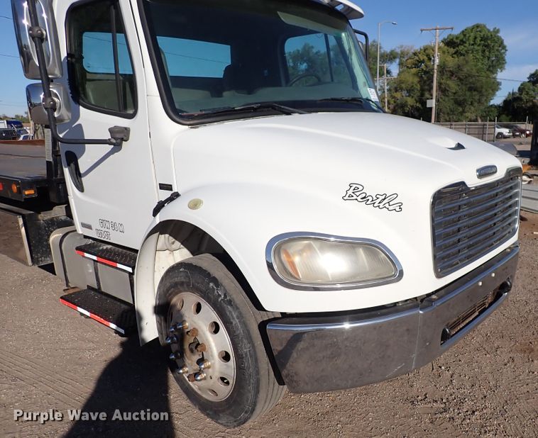 image for item DN2172 2006 Freightliner M106  rollback truck