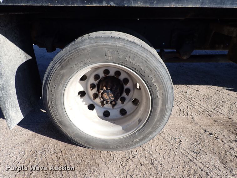 image for item DN2172 2006 Freightliner M106  rollback truck