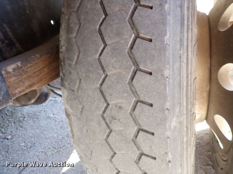 image for item DN2172 2006 Freightliner M106  rollback truck