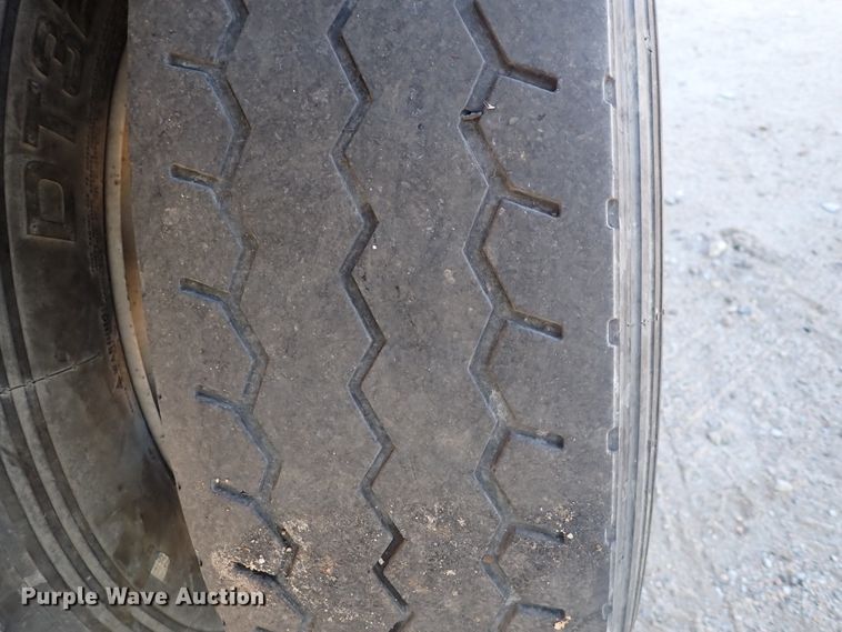 image for item DN2172 2006 Freightliner M106  rollback truck