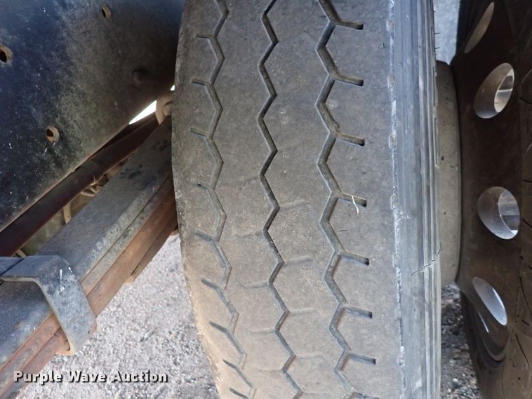 image for item DN2172 2006 Freightliner M106  rollback truck