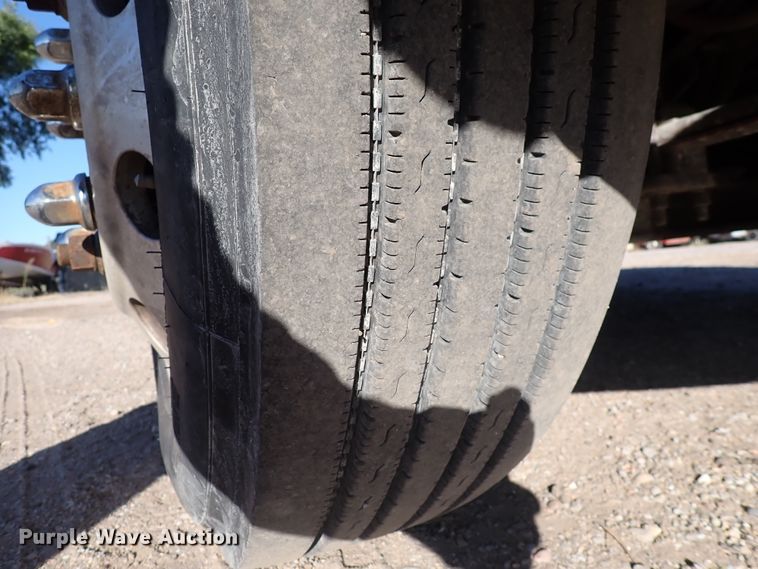 image for item DN2172 2006 Freightliner M106  rollback truck