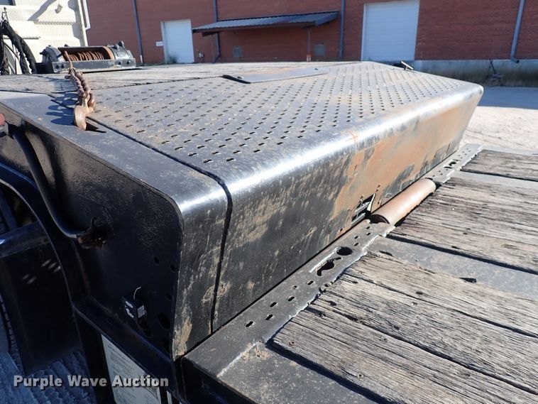 image for item DN2177 2008 Landoll  drop deck equipment trailer