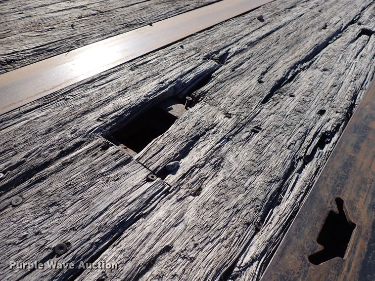 image for item DN2177 2008 Landoll  drop deck equipment trailer