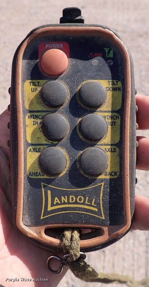 image for item DN2177 2008 Landoll  drop deck equipment trailer