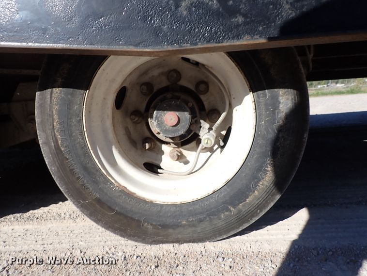 image for item DN2177 2008 Landoll  drop deck equipment trailer