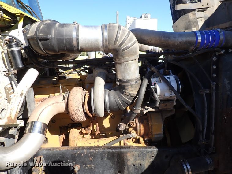 image for item DN2178 1989 Freightliner FLD120  tow truck