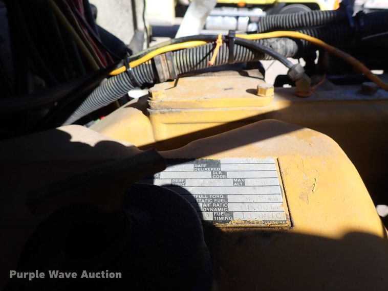 image for item DN2178 1989 Freightliner FLD120  tow truck