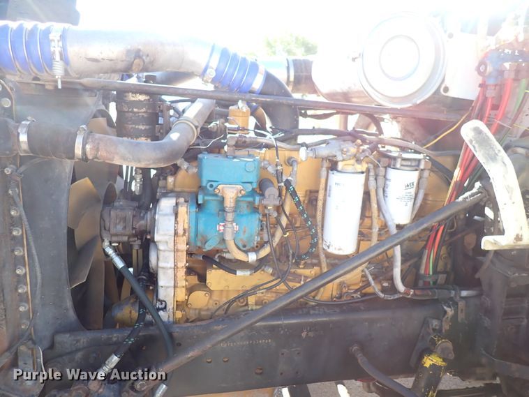 image for item DN2178 1989 Freightliner FLD120  tow truck