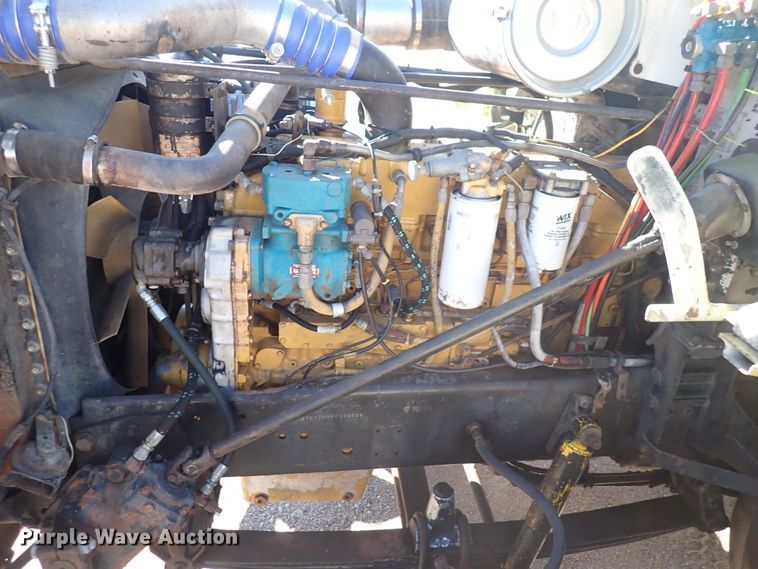 image for item DN2178 1989 Freightliner FLD120  tow truck