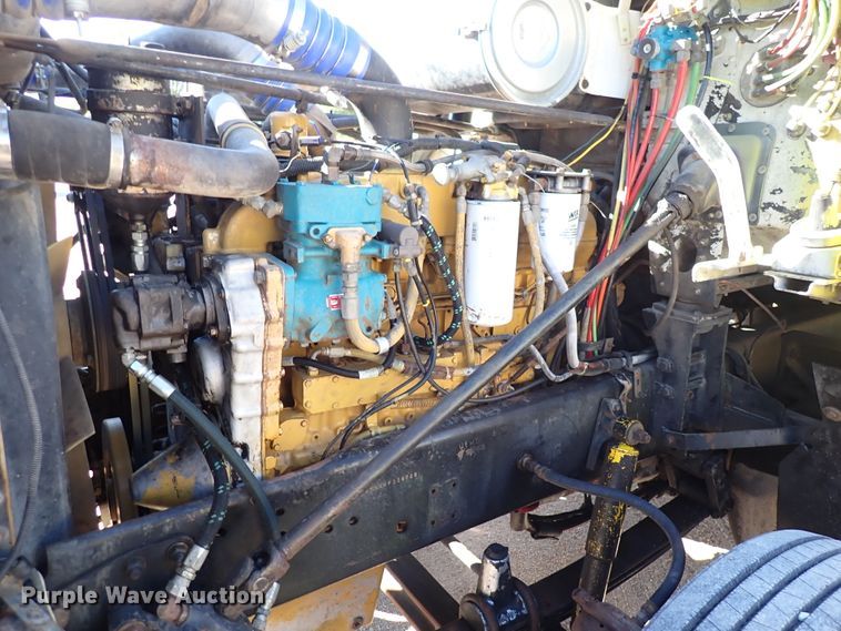 image for item DN2178 1989 Freightliner FLD120  tow truck