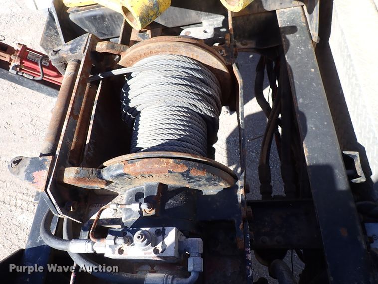 image for item DN2178 1989 Freightliner FLD120  tow truck