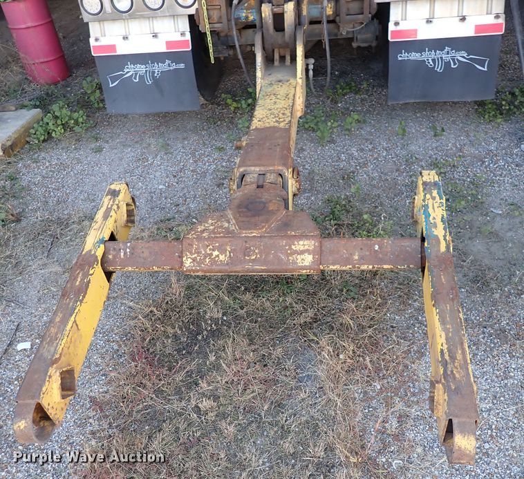 image for item DN2178 1989 Freightliner FLD120  tow truck