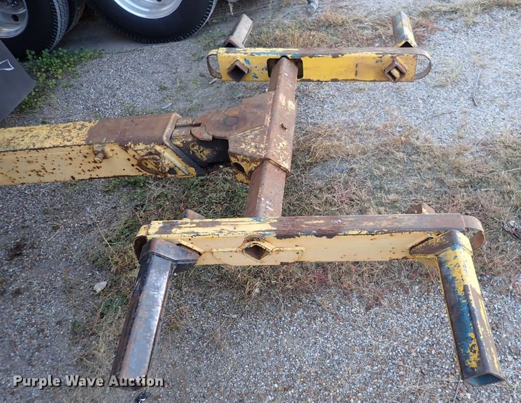 image for item DN2178 1989 Freightliner FLD120  tow truck