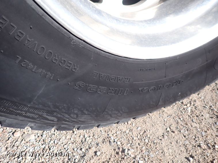 image for item DN2178 1989 Freightliner FLD120  tow truck