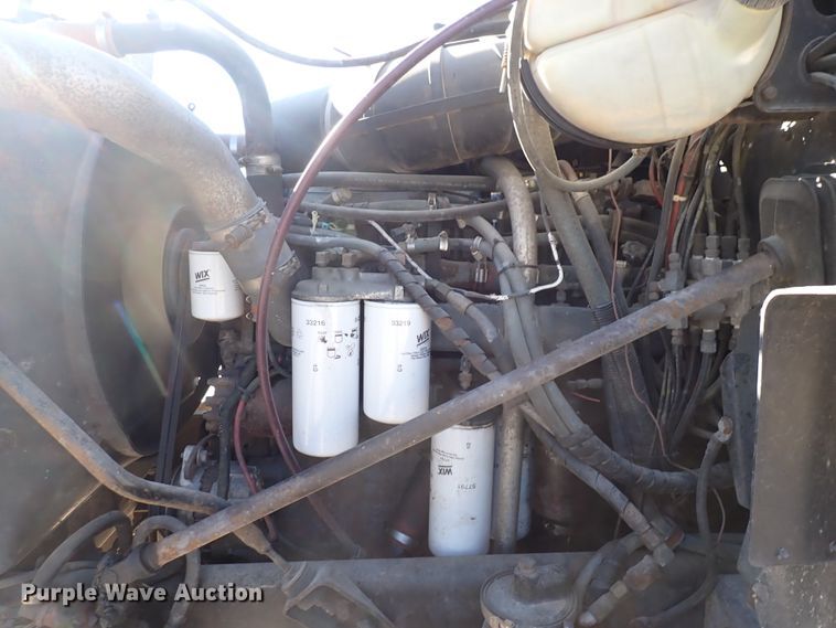 image for item DN2179 1996 Mack CH600  tow truck