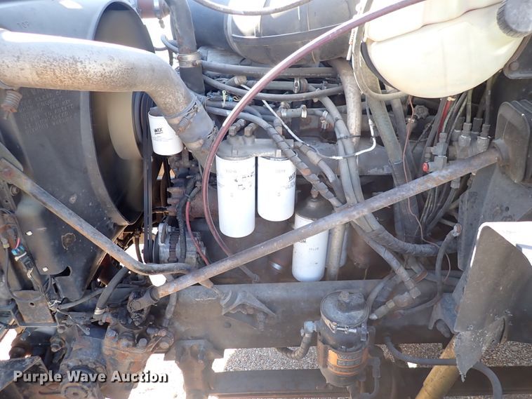 image for item DN2179 1996 Mack CH600  tow truck