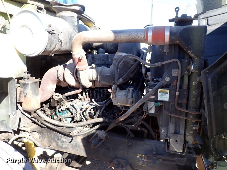 image for item DN2179 1996 Mack CH600  tow truck