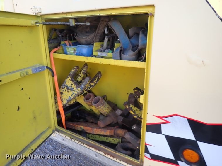 image for item DN2179 1996 Mack CH600  tow truck