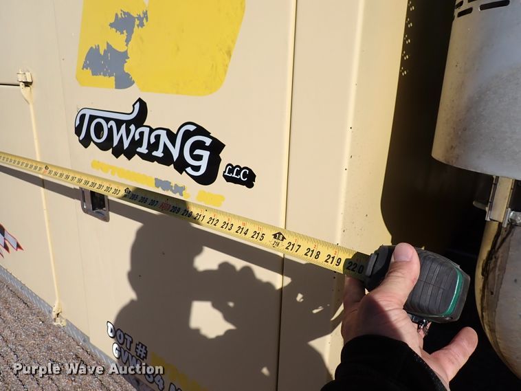 image for item DN2179 1996 Mack CH600  tow truck