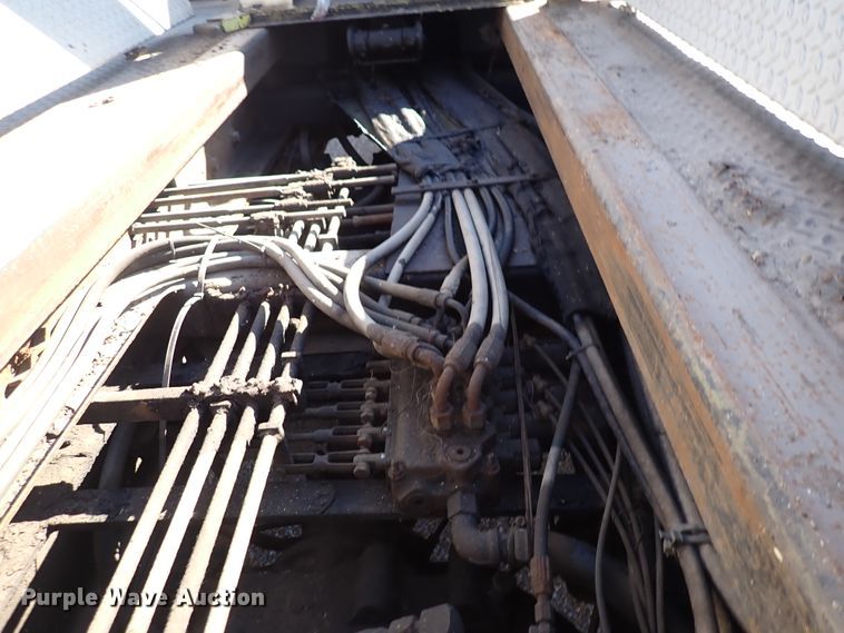 image for item DN2179 1996 Mack CH600  tow truck