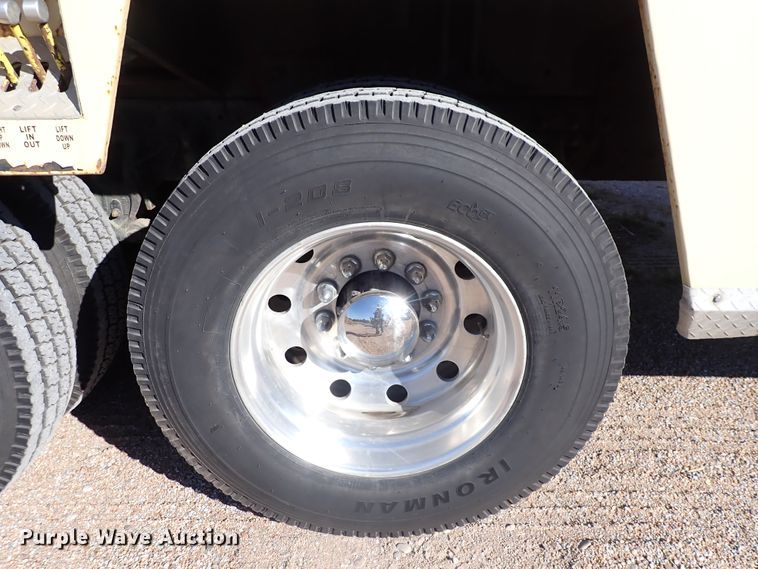 image for item DN2179 1996 Mack CH600  tow truck