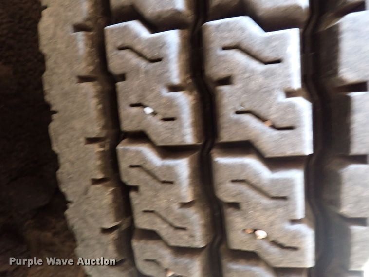 image for item DN2179 1996 Mack CH600  tow truck