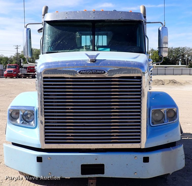 image for item DN2181 2012 Freightliner Coronado SD  semi truck