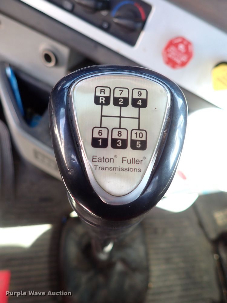 image for item DN2181 2012 Freightliner Coronado SD  semi truck