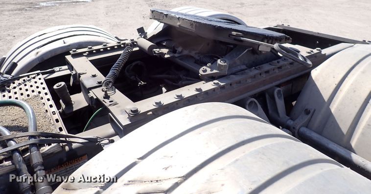 image for item DN2181 2012 Freightliner Coronado SD  semi truck