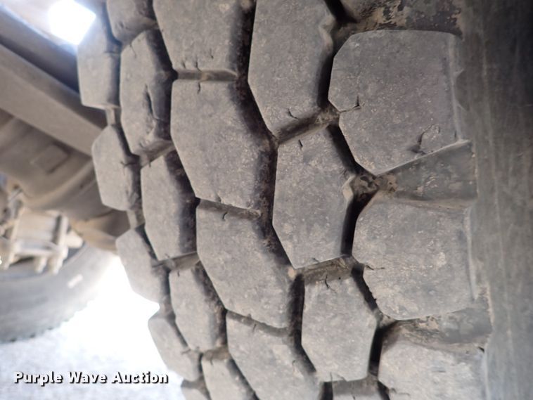 image for item DN2181 2012 Freightliner Coronado SD  semi truck