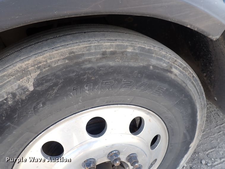 image for item DN2181 2012 Freightliner Coronado SD  semi truck