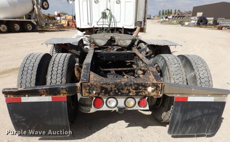 image for item EV9329 2012 Western Star 4900  semi truck