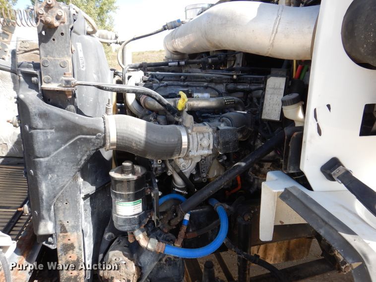 image for item EV9329 2012 Western Star 4900  semi truck