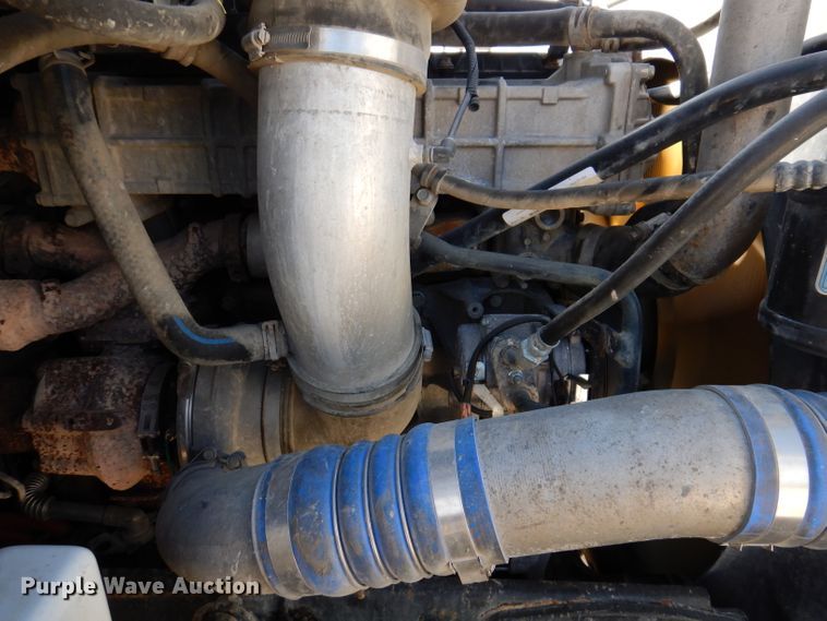 image for item EV9329 2012 Western Star 4900  semi truck