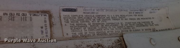 image for item GK9990 2005 Freightliner Columbia 120  semi truck