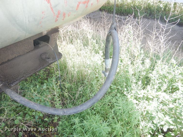 image for item HI9166 1985 Fruehauf  end dump trailer