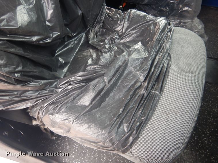 image for item HU9304 1999 Peterbilt 379  semi truck