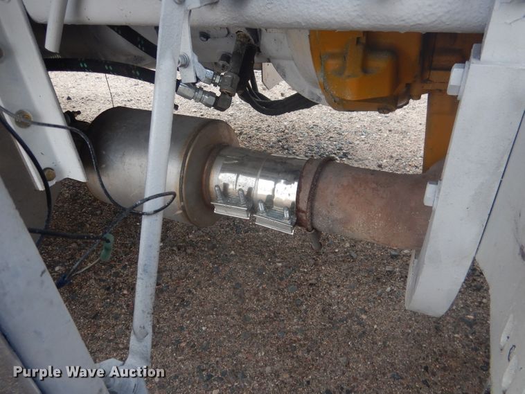 image for item HU9304 1999 Peterbilt 379  semi truck