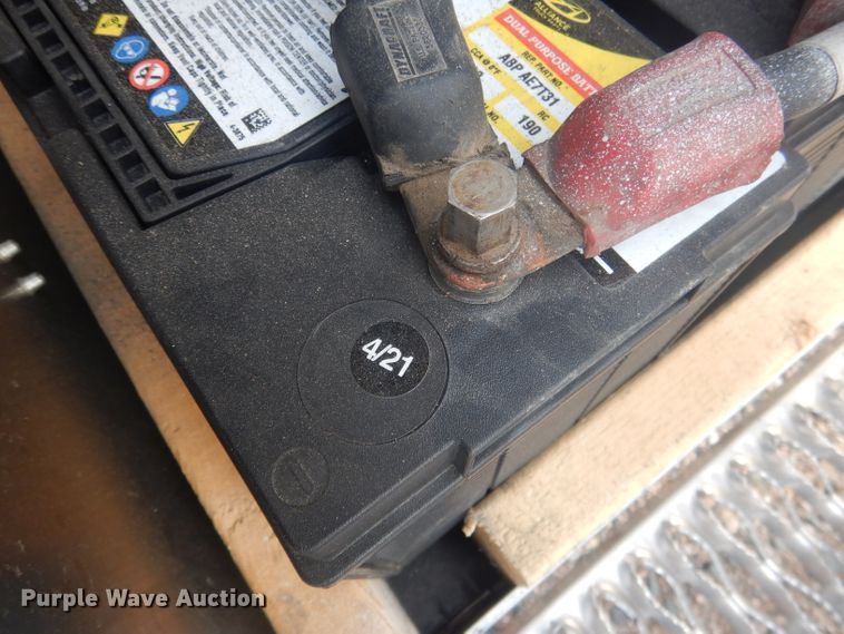 image for item HU9304 1999 Peterbilt 379  semi truck