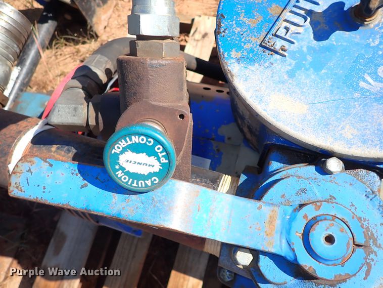 image for item IC9563 Fruitland  vacuum pump